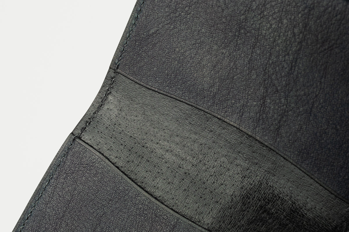 二つ折りカードケース indaco