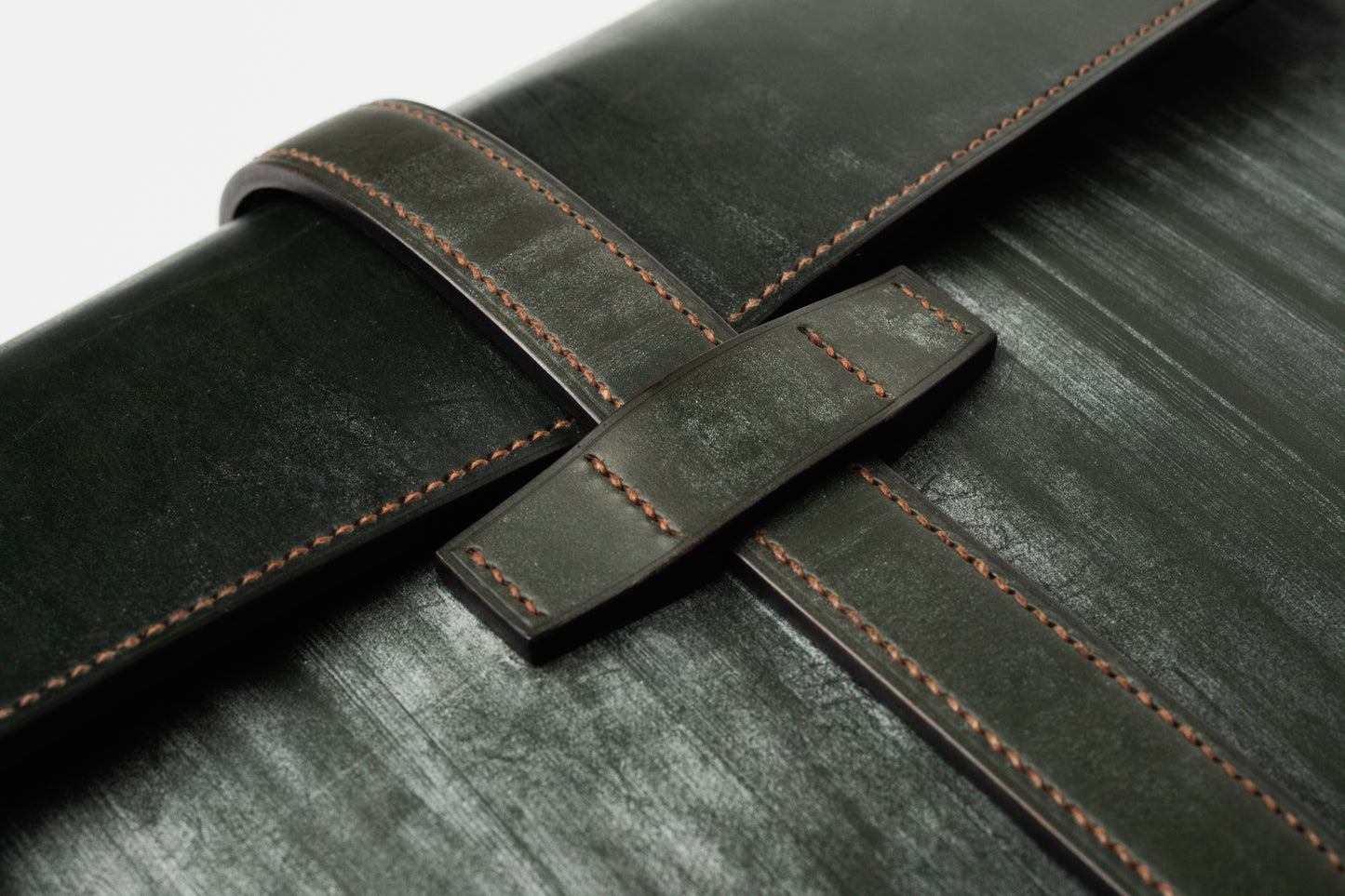 クラッチバッグ bridle